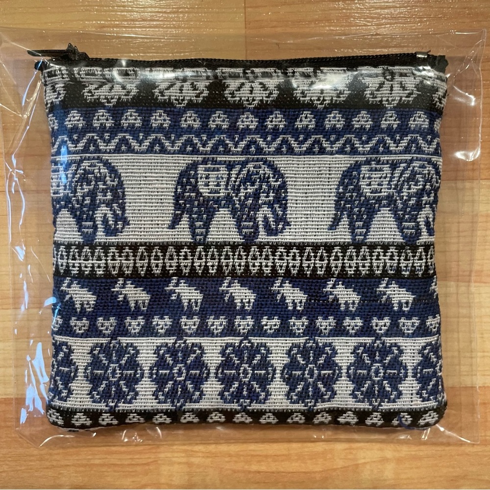 Brand new Made in Thailand coin purse with elephant pattern Unisex